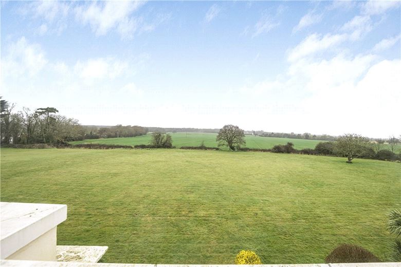 3 bedroom house, Ford Road, Tortington BN18 - Available