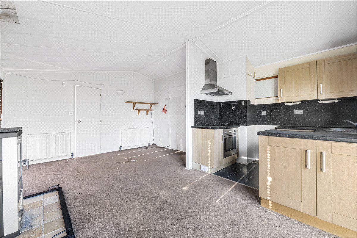 4 bedroom house, Yapton Lane, Walberton BN18 - Available