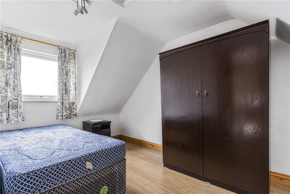 4 bedroom house, Oxford Road, Burford OX18 - Available