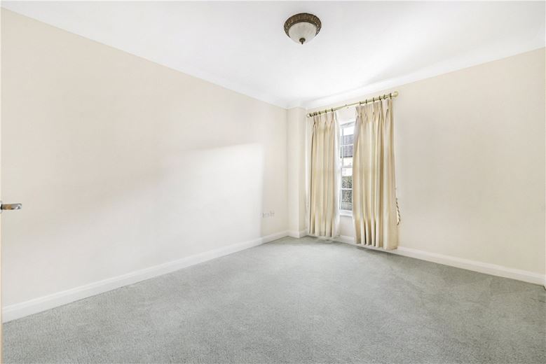 3 bedroom house, Tortington Manor, Ford Road BN18 - Available