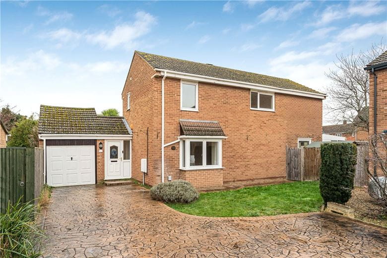 4 bedroom house, Chorefields, Kidlington OX5 - Available