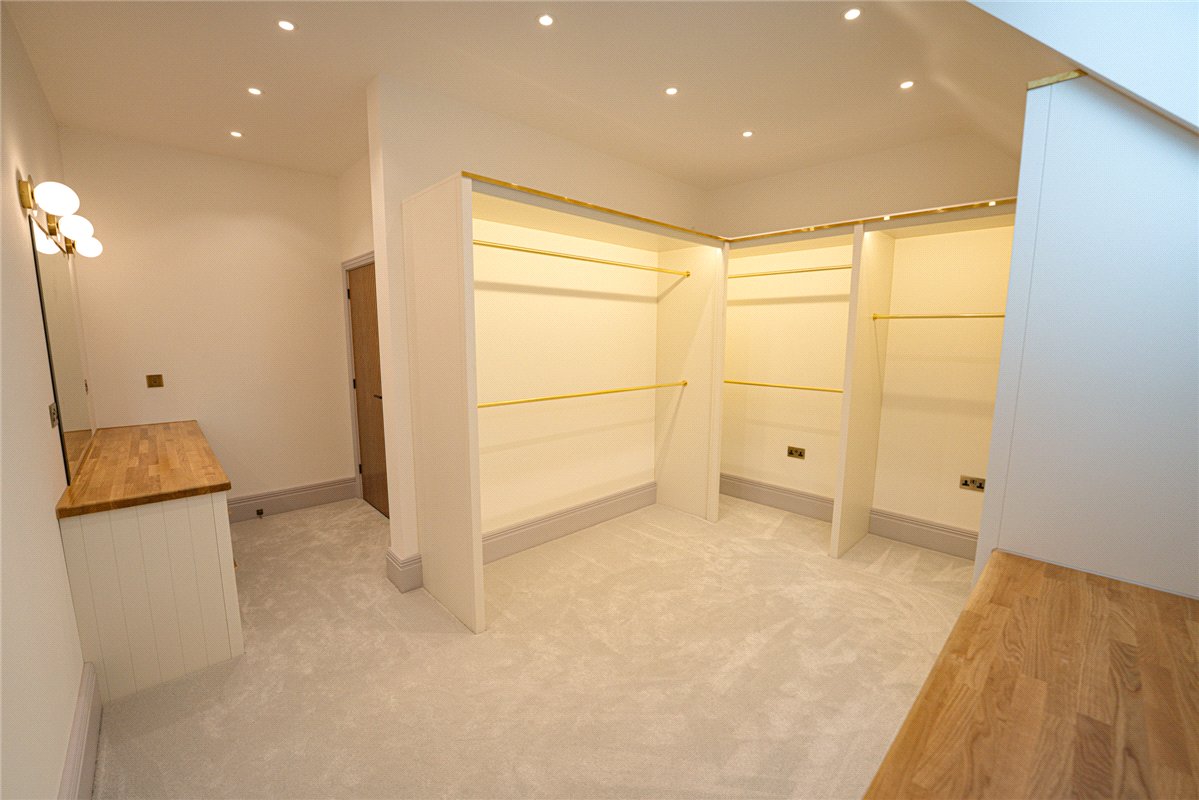 6 bedroom house, Burcot, Abingdon OX14 - Available