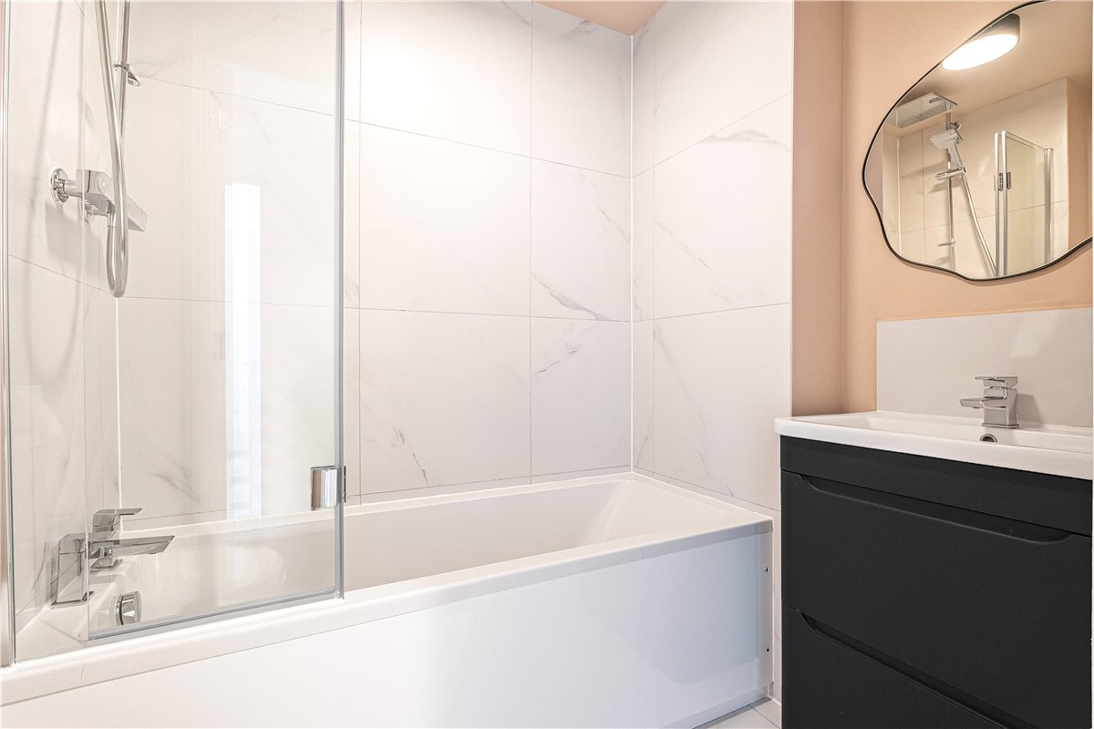 2 bedroom flat, Clear Water Place, Oxford OX2 - Available