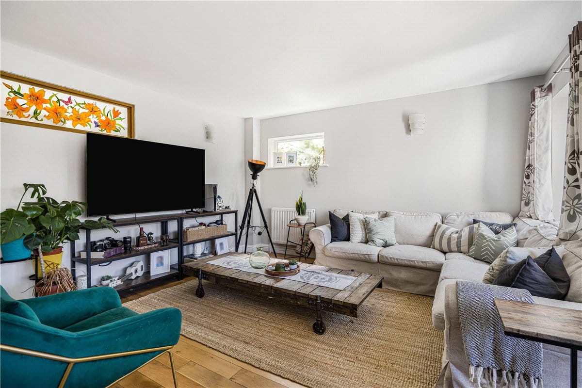 5 bedroom house, Eaton Road, Appleton OX13 - Available