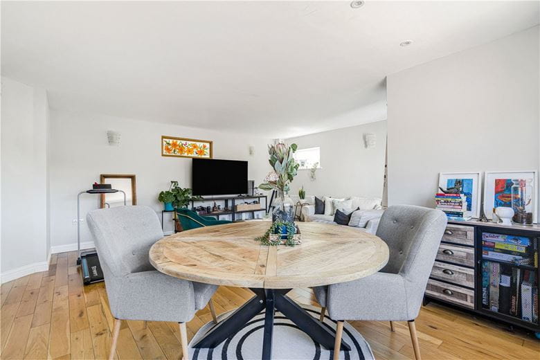 5 bedroom house, Eaton Road, Appleton OX13 - Available