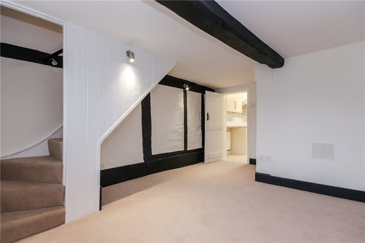 1 bedroom cottage, Church Cottages, Church Lane OX44