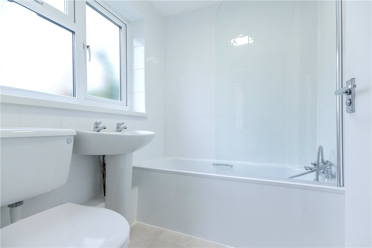 1 bedroom cottage, Church Cottages, Church Lane OX44