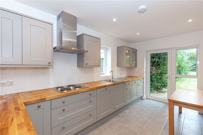 3 bedroom house, Blandford Avenue, Oxford OX2