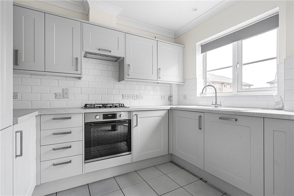 2 bedroom flat, Grandpont Place, Longford Close OX1