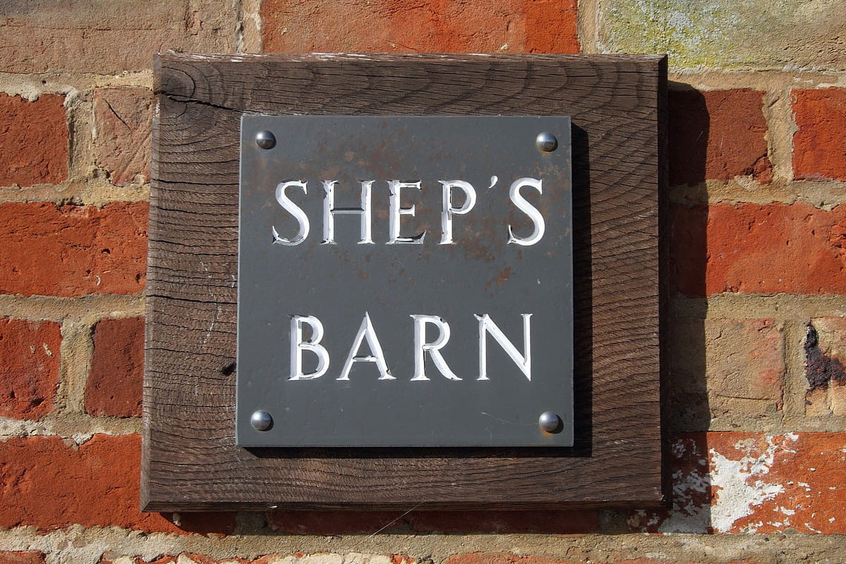 3 bedroom house, Lower Farm, Denton OX44 - Available