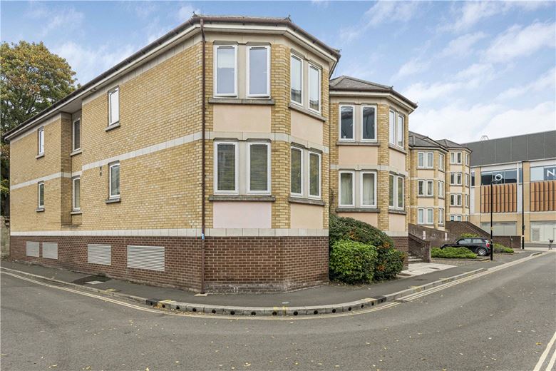2 bedroom flat, Tennyson Lodge, Paradise Square OX1 - Let Agreed
