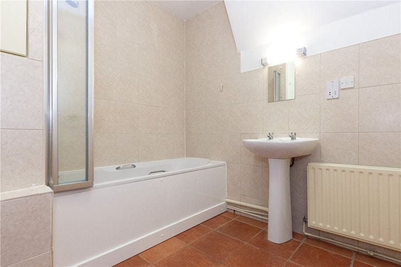 1 bedroom flat, Cowley Road, Oxford OX4 - Available