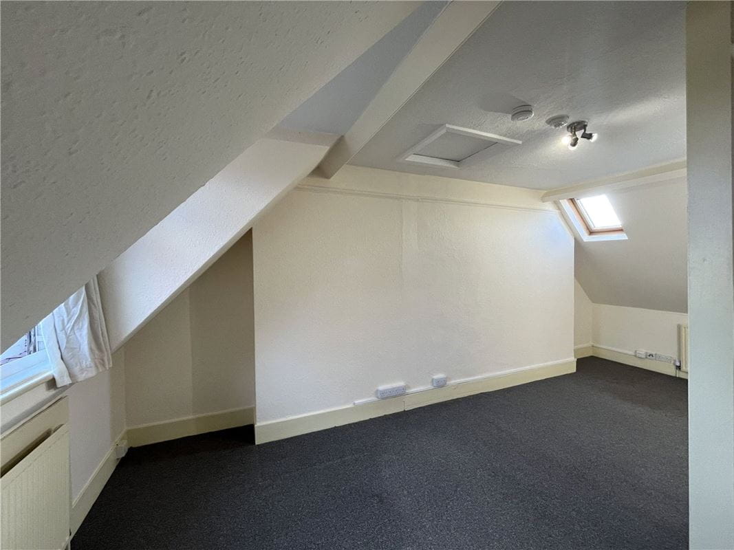  bedroom flat, Cowley Road, Oxford OX4 - Let Agreed