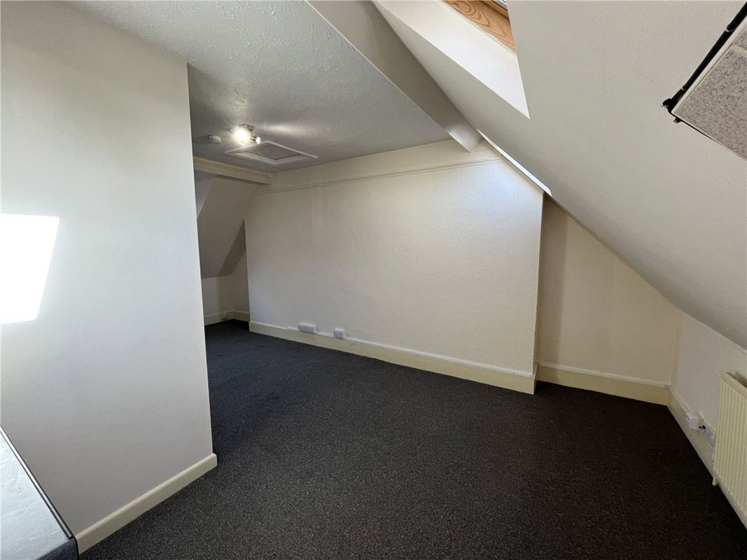  bedroom flat, Cowley Road, Oxford OX4 - Let Agreed