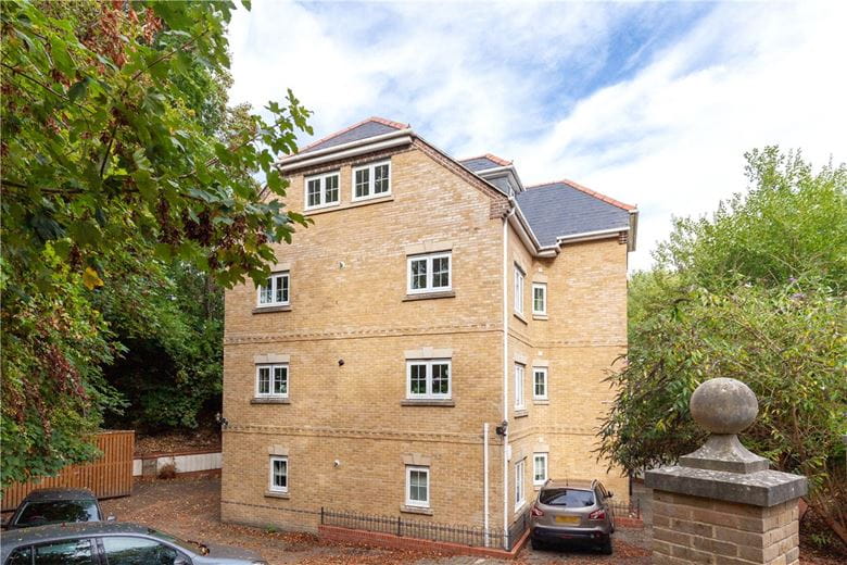 1 bedroom flat, Amarna House, Douglas Downes Close OX3