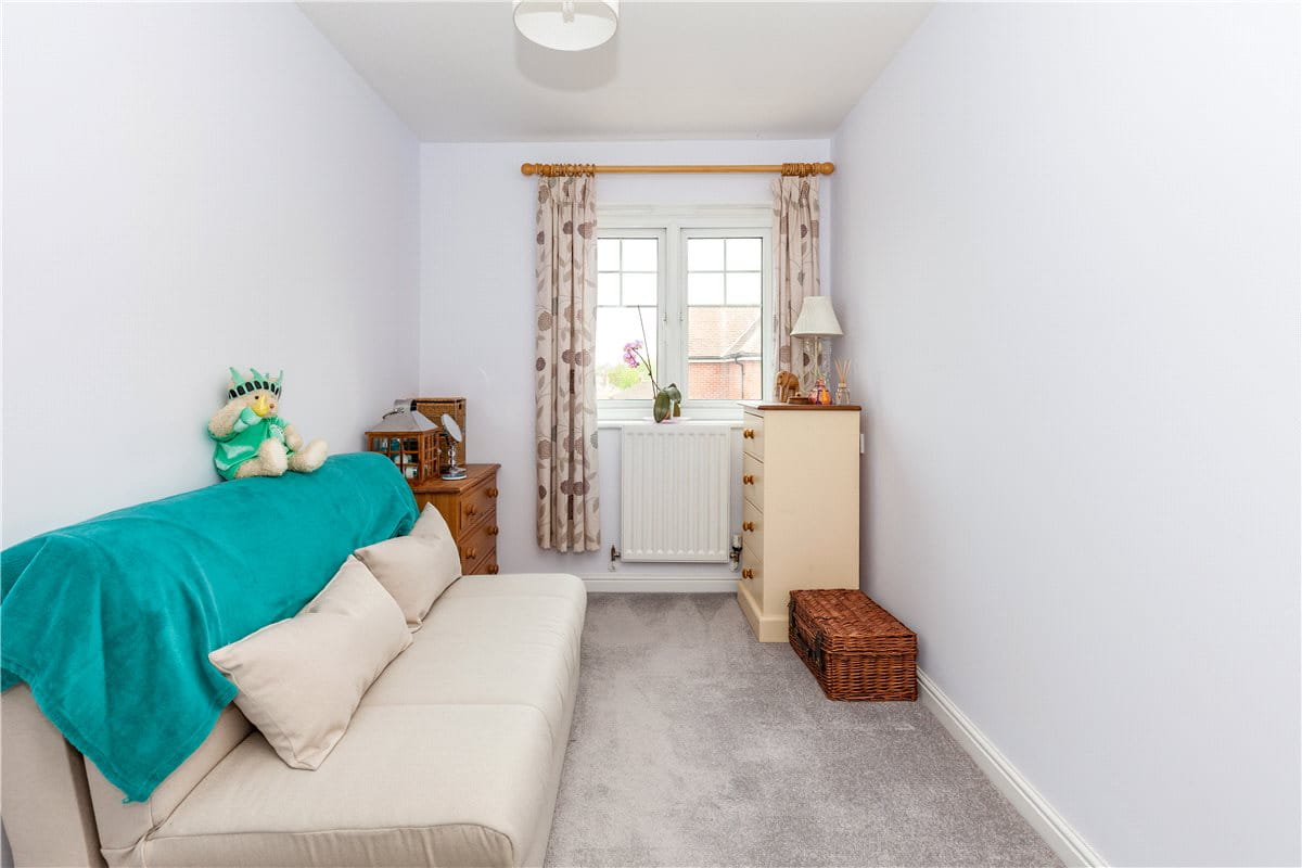 2 bedroom flat, Staniland Court, Abingdon OX14 - Let Agreed