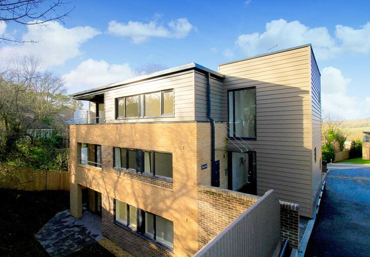 3 bedroom flat, Mortimer Court, 66 Cumnor Hill OX2 - Available