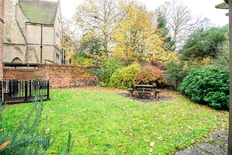 2 bedroom flat, Bradmore Road, Oxford OX2 - Available