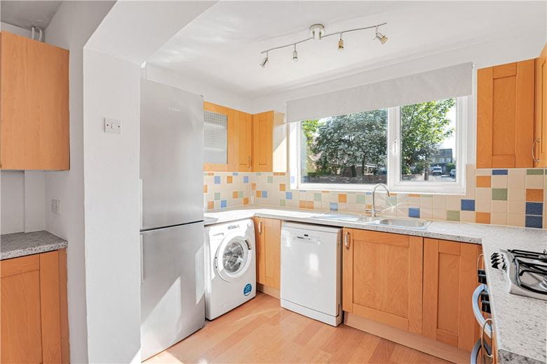 4 bedroom house, Perrin Street, Headington OX3 - Available