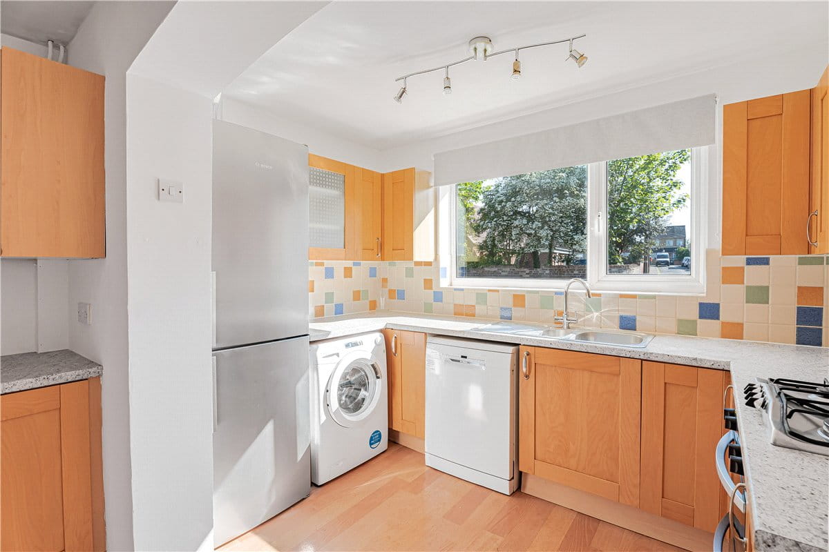 4 bedroom house, Perrin Street, Headington OX3 - Available