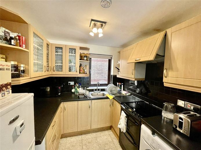 1 bedroom flat, The Chilterns, Gloucester Green OX1