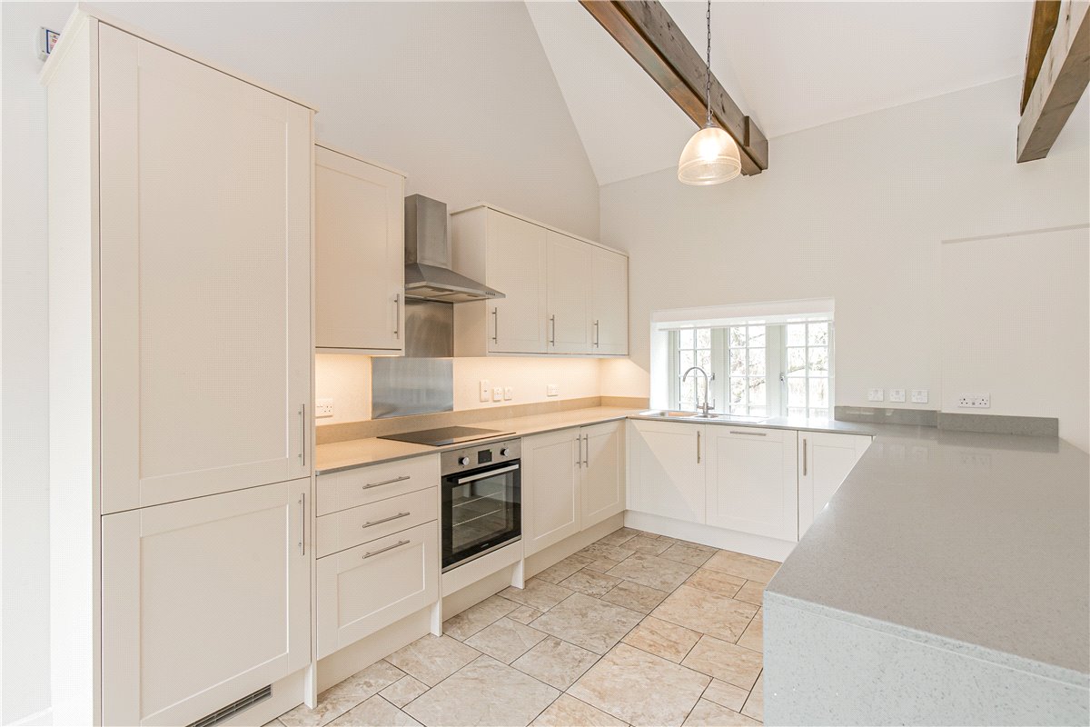 3 bedroom house, Overford Farm, Wytham OX2 - Available