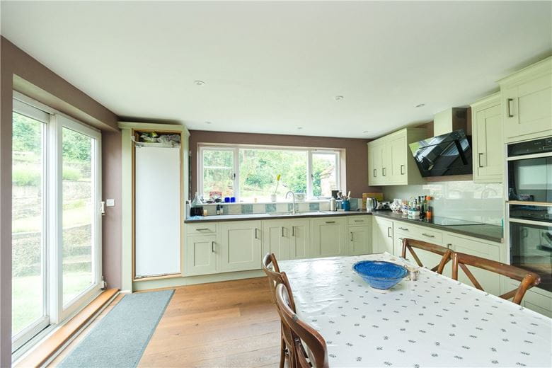 4 bedroom house, Upper Cleveley, Chipping Norton OX7 - Available