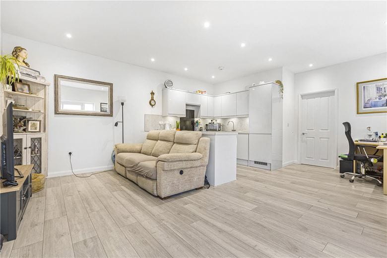 2 bedroom flat, The Coach House, Little Baldon OX44
