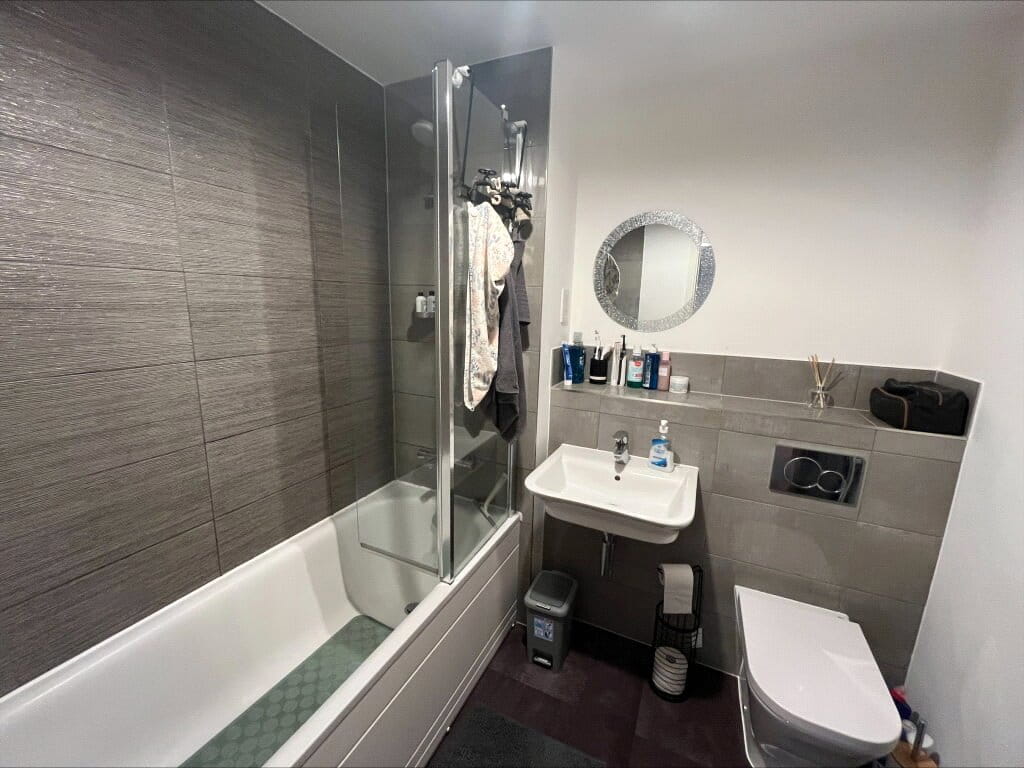 2 bedroom house, Merevale Close, Daventry NN11