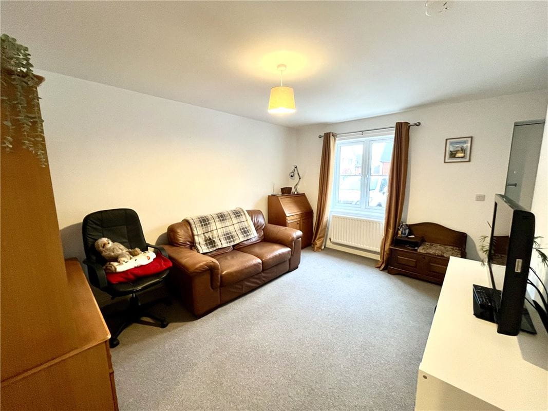 2 bedroom house, Merevale Close, Daventry NN11
