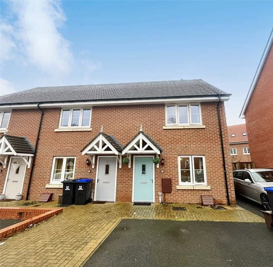 2 bedroom house, Merevale Close, Daventry NN11 - Let Agreed