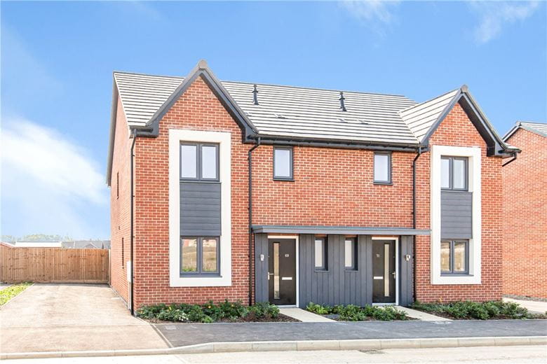 3 bedroom house, Wheatfield Drive, Curbridge OX29