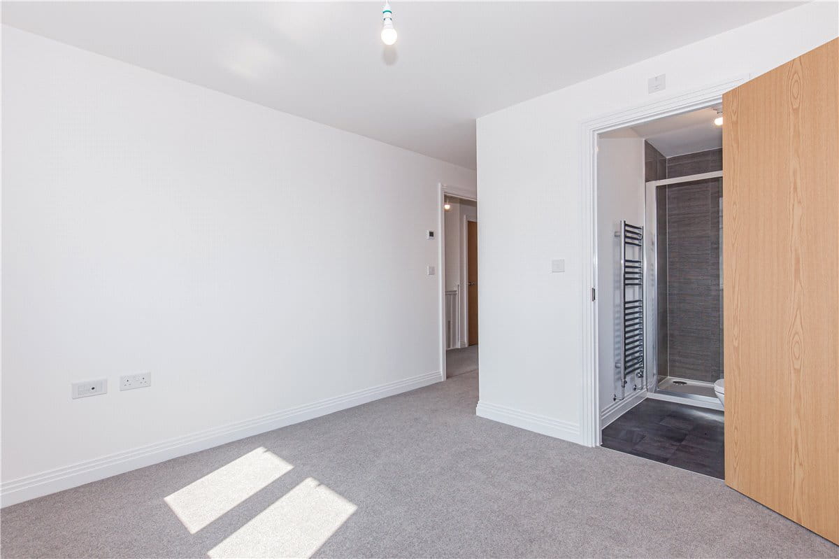 3 bedroom house, Wheatfield Drive, Curbridge OX29