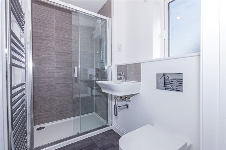 3 bedroom house, Wheatfield Drive, Curbridge OX29