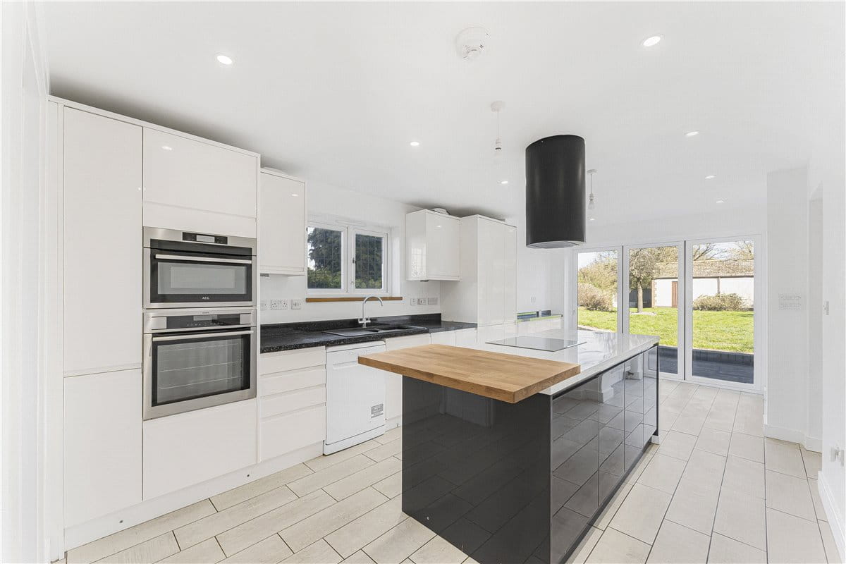 4 bedroom house, Stifford Clays Road, Orsett RM16 - Let Agreed