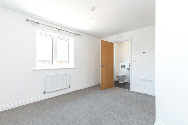 3 bedroom house, Rye Crescent, Curbridge OX29