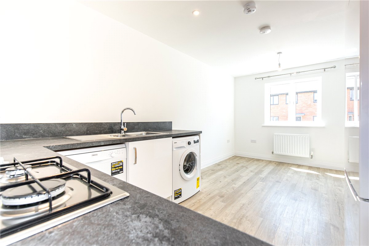 3 bedroom house, Rye Crescent, Curbridge OX29