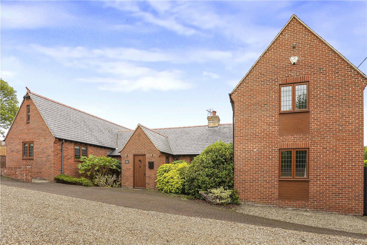 5 bedroom house, Manor Road, Wantage OX12 - Let Agreed