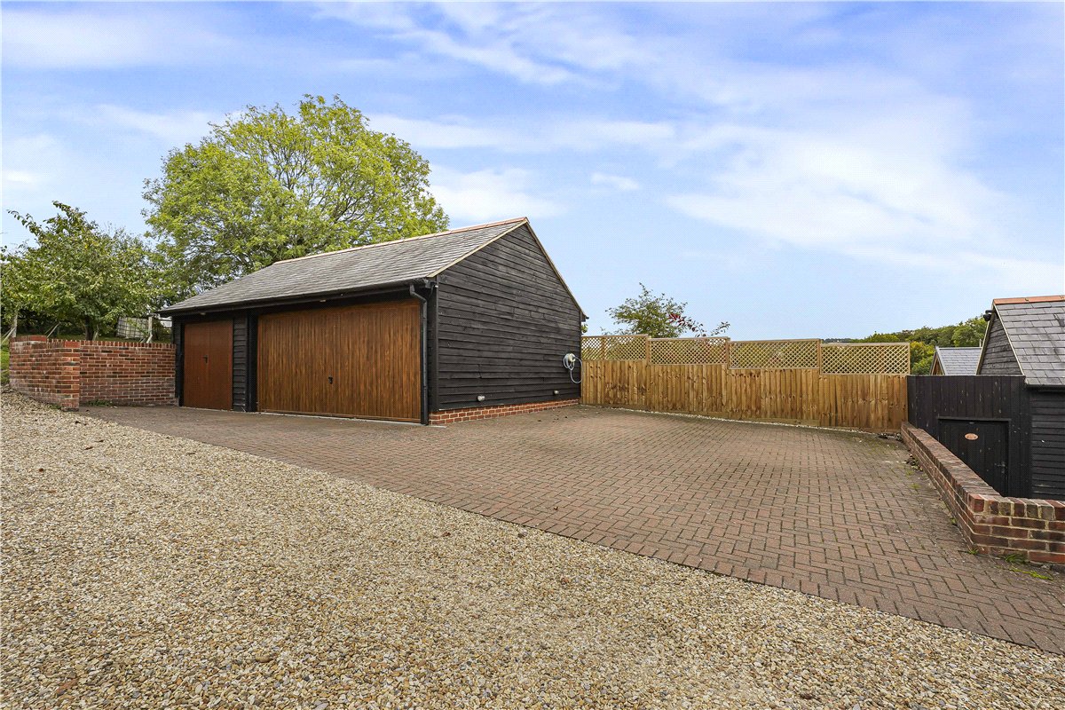 5 bedroom house, Manor Road, Wantage OX12 - Let Agreed