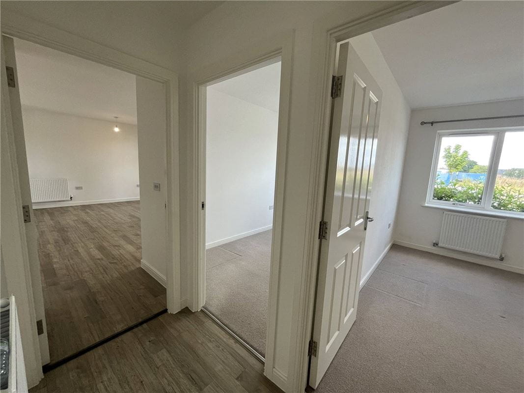 2 bedroom flat, Barrosa Way, Whitehouse MK8