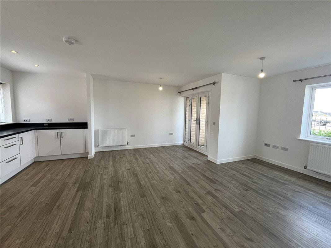 2 bedroom flat, Barrosa Way, Whitehouse MK8