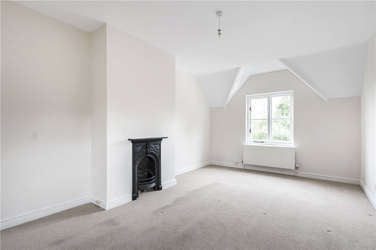 4 bedroom house, Manor Cottages, Lower Thorpe Mandeville OX17 - Let Agreed