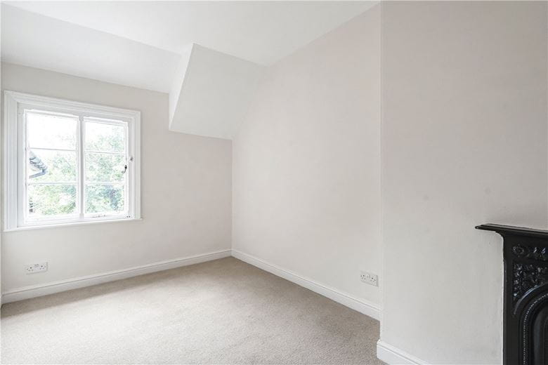 4 bedroom house, Manor Cottages, Lower Thorpe Mandeville OX17 - Let Agreed