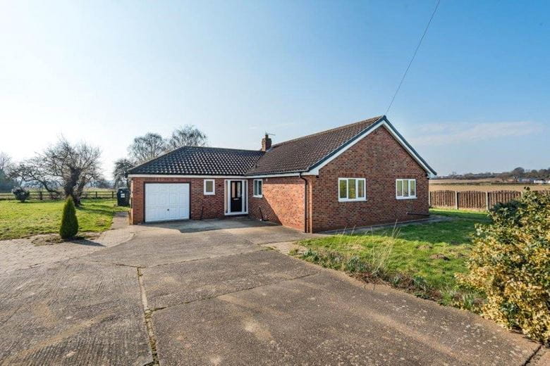 3 bedroom bungalow, Ludwell Hill, Barnburgh DN5 - Available