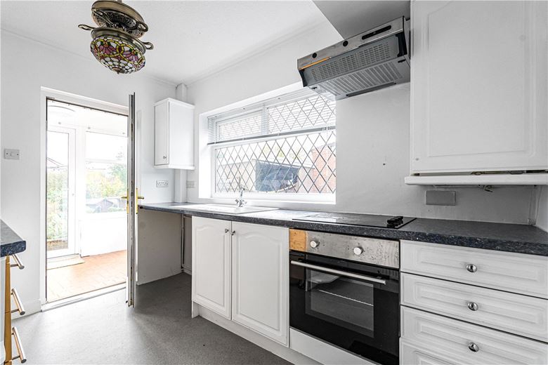 3 bedroom house, Moorfield Crescent, Lowton WA3 - Available
