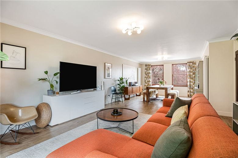 2 bedroom flat, Hartley Court, Woodstock Road OX2 - Let Agreed