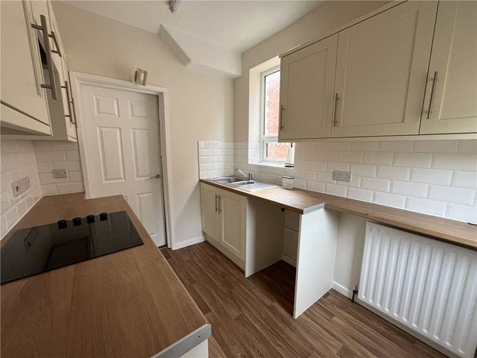 3 bedroom house, Doncaster Road, Mexborough S64