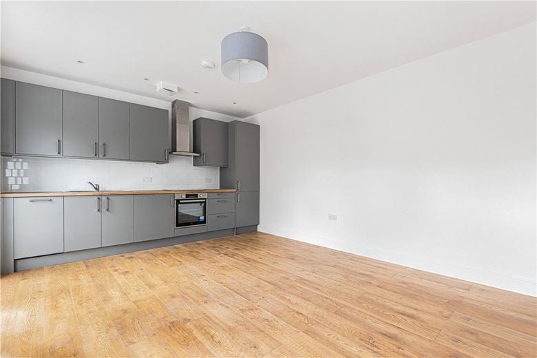 1 bedroom flat, Kingsley Road, Northampton NN2