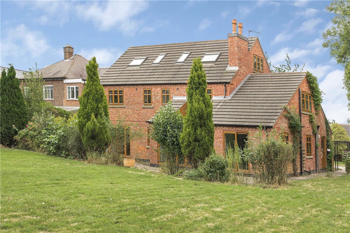 7 bedroom house, Leicester Road, New Packington LE65 - Available