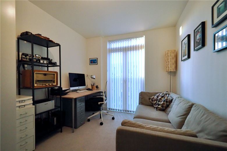2 bedroom flat, Barton Fields Road, Headington OX3